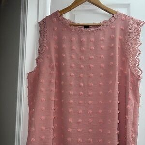 XXL Blouse with clipdot detail- New Never Worn